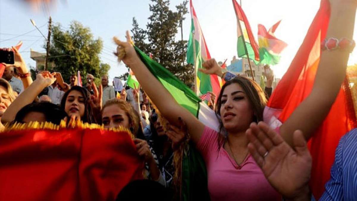 Gedenken Sie dem Tag des Waffenstillstands im Irakisch-Kurdistan und erinnern Sie sich an die achtjährige Auseinandersetzung zwischen dem Iran und dem Irak. Gedenken Sie dem Tag des Waffenstillstands im Irakisch-Kurdistan und erinnern Sie sich an die achtjährige Auseinandersetzung zwischen dem Iran und dem Irak.