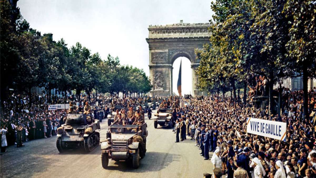 Gedenken Sie dem Tag der Befreiung Frankreichs! Am 25. August 1944 wurde Paris von der Besatzung befreit, ein symbolträchtiger Moment am Ende des Zweiten Weltkriegs.