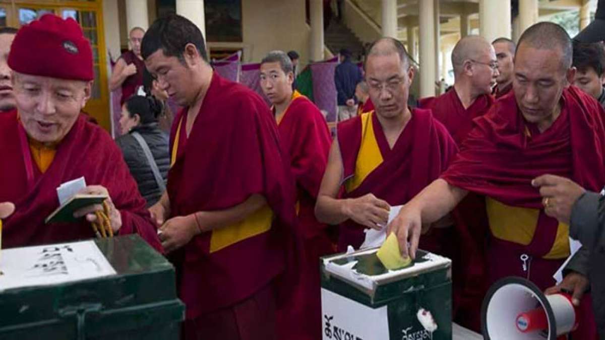 Gedenken Sie dem Tag der Demokratie in Tibet am 2. September und erfahren Sie mehr über das demokratische System des tibetischen Volkes im Exil.