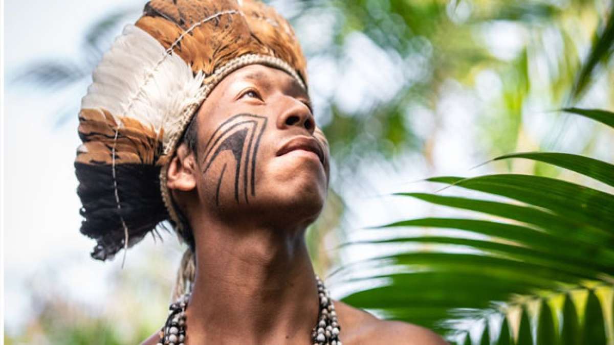 Feiern Sie das reiche Erbe der indigenen Völker Guyanas im Monat des indianischen Kulturerbes.