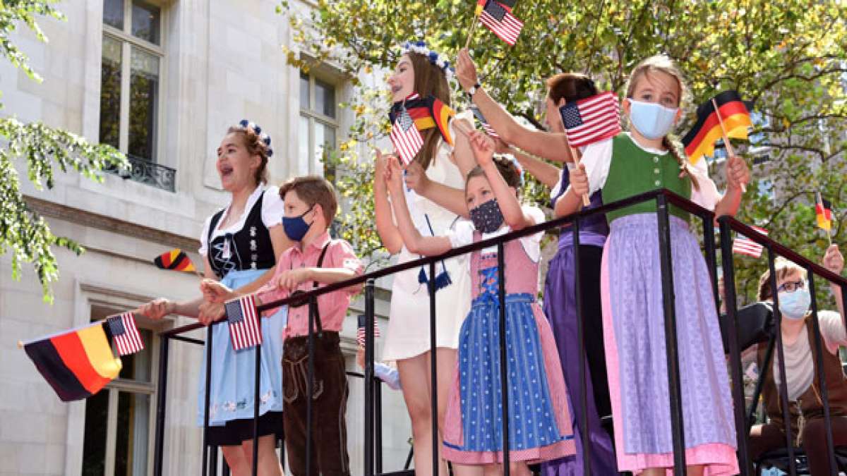Feiern Sie die deutsch-amerikanische Kultur bei der Von-Steuben-Parade in New York City! Feiern Sie die deutsch-amerikanische Kultur bei der Von-Steuben-Parade in New York City!