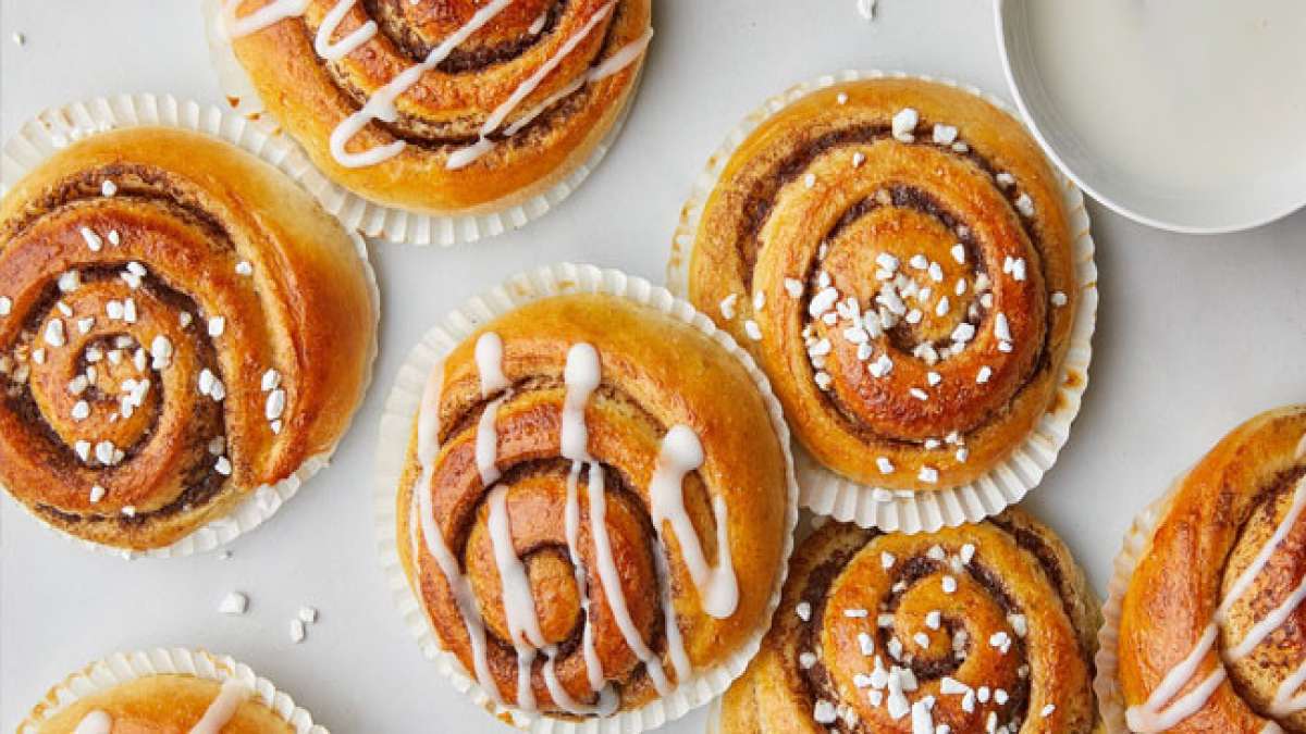 Feiern Sie den Tag der Zimtschnecke in Schweden und Finnland, einen köstlichen Thementag, der von Kaeth Gardestedt ins Leben gerufen wurde.