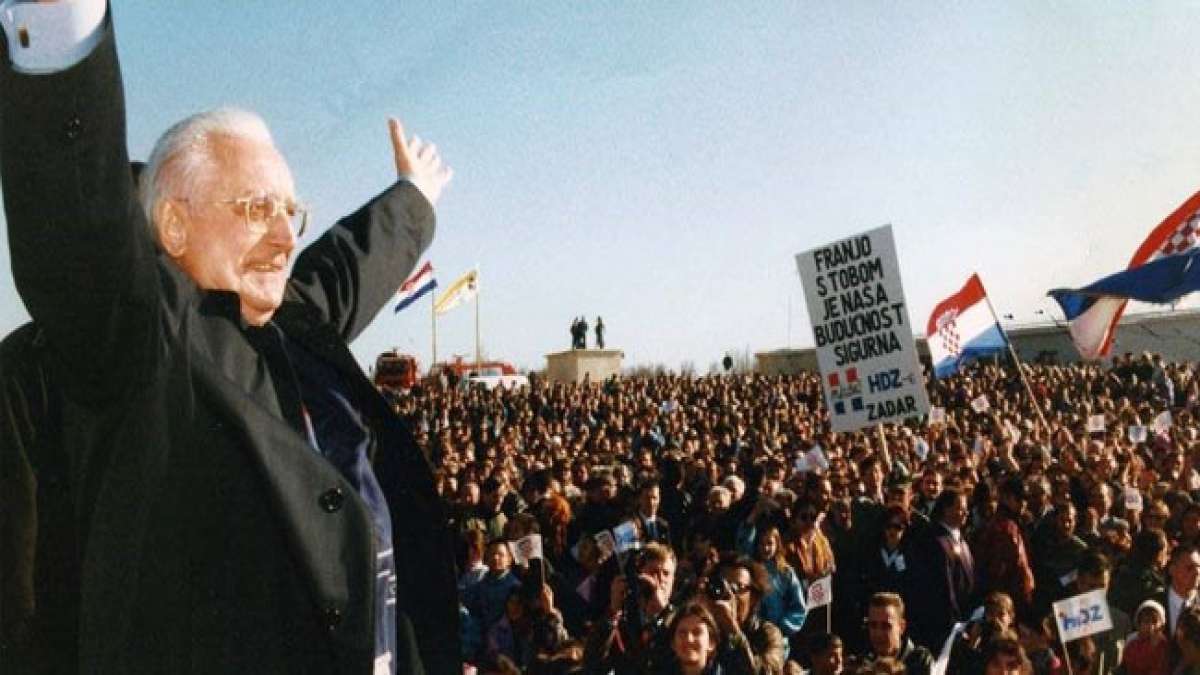 Kroatischer Unabhängigkeitstag: Ein historischer Moment, als Kroatien 1991 seine Unabhängigkeit von Jugoslawien erklärte.