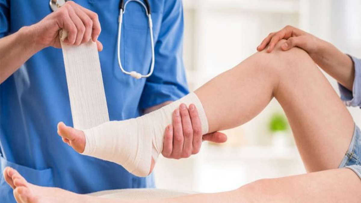 Der Tag wurde 1990 in den USA ins Leben gerufen und hat sich seitdem international verbreitet, um den Beitrag von Orthopädiepflegern in verschiedenen Bereichen des Gesundheitswesens zu würdigen.