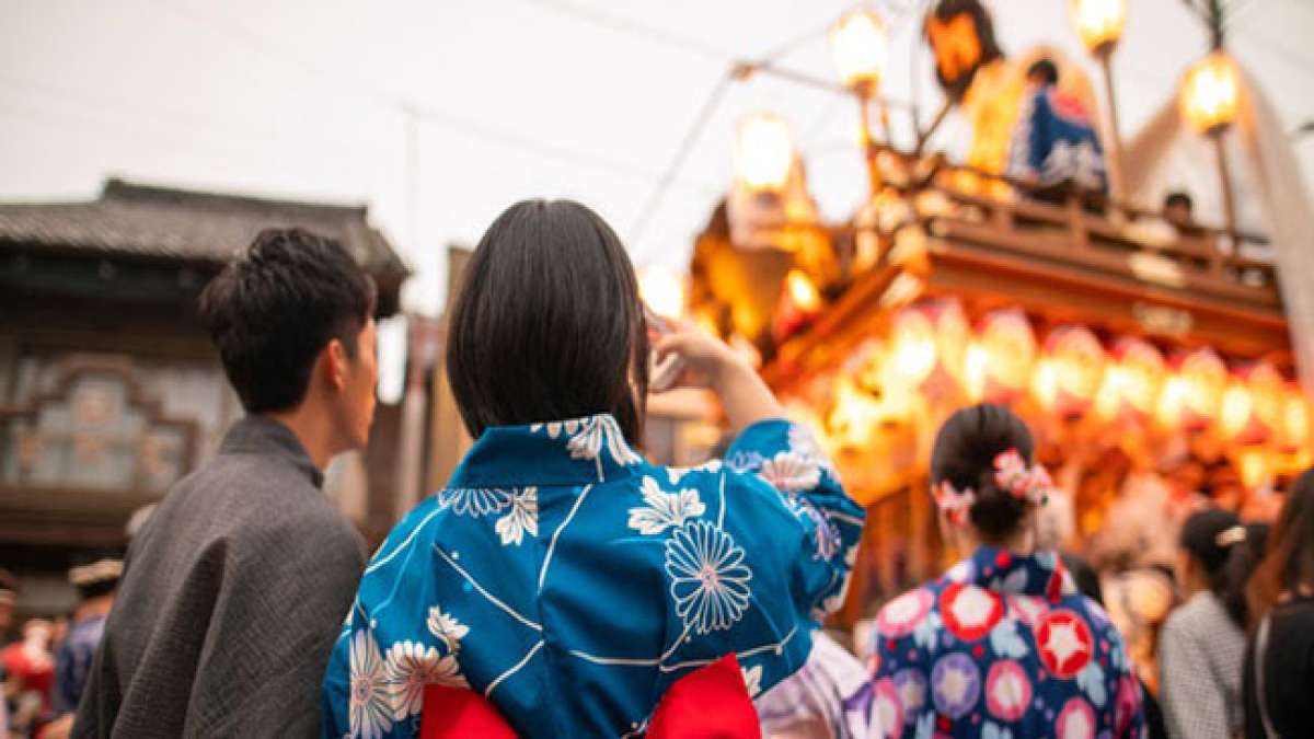 Feiern Sie Japans Kultur und Kunst am Kulturtag.