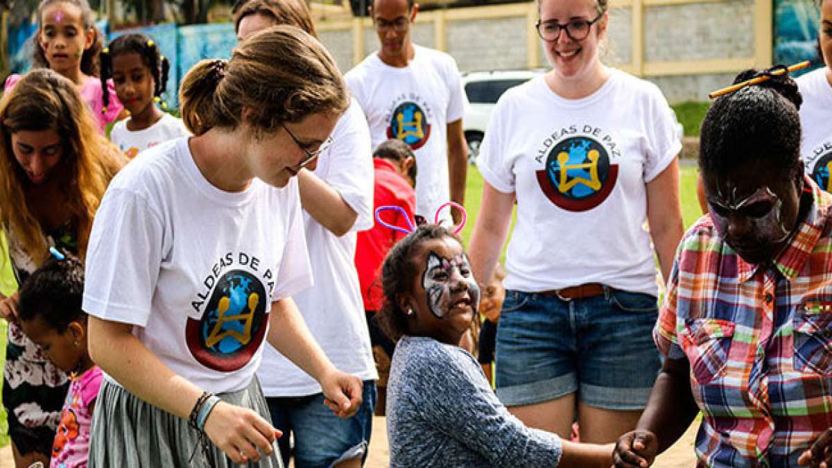 Der Tag der gemeinnützigen Arbeit in Dominica ist ein Feiertag, der jedes Jahr am 4. November im Anschluss an die Feierlichkeiten zum Unabhängigkeitstag begangen wird.