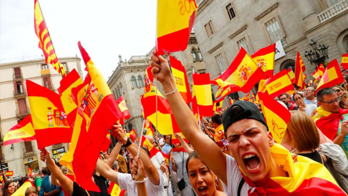 Erfahren Sie mehr über die bewegte Geschichte Spaniens an diesem bedeutenden Datum. Erfahren Sie mehr über die bewegte Geschichte Spaniens an diesem bedeutenden Datum.