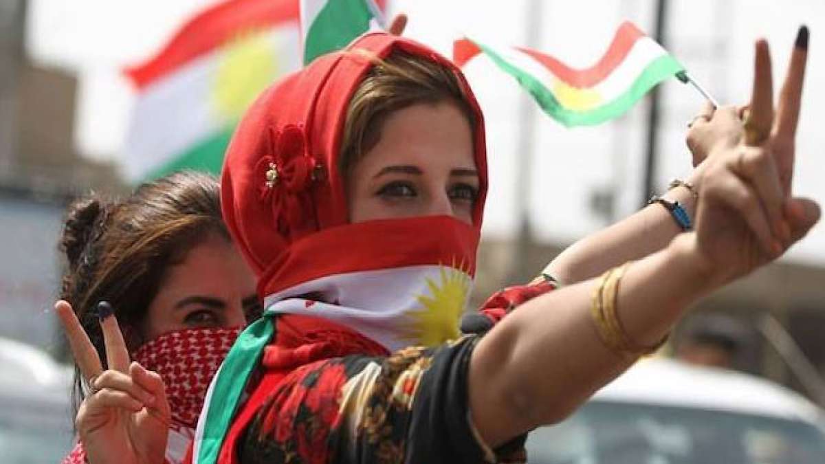 Entdecken Sie die beeindruckende Geschichte der Kurdischen Frauenunion (KWU) in Irakisch-Kurdistan.
