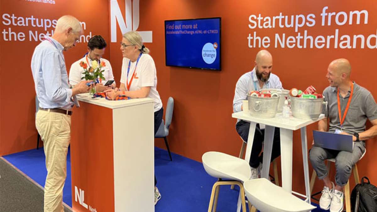 Feiern Sie den Tag des Königreichs in den Niederlanden und entdecken Sie die historische Bedeutung dieses Datums.