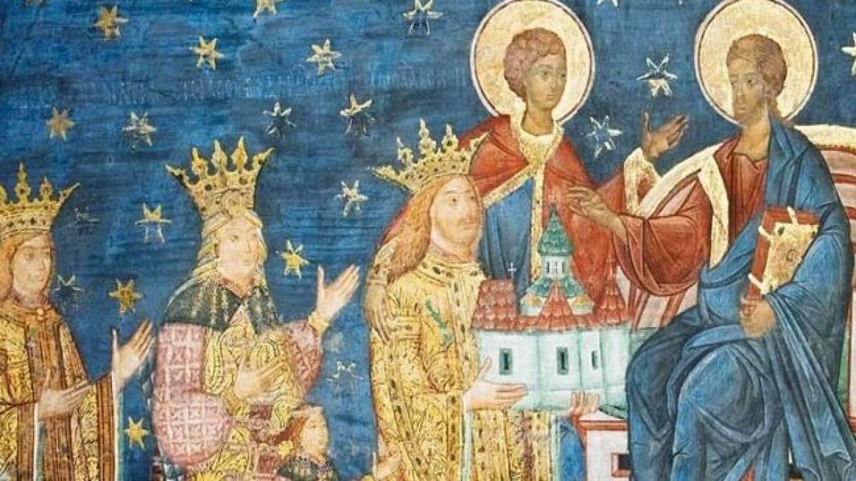 Entdecken Sie auch die Zubereitung des Stephansbrots, einer süßen Delikatesse, die an die Legende des Heiligen erinnert. Entdecken Sie auch die Zubereitung des Stephansbrots, einer süßen Delikatesse, die an die Legende des Heiligen erinnert.