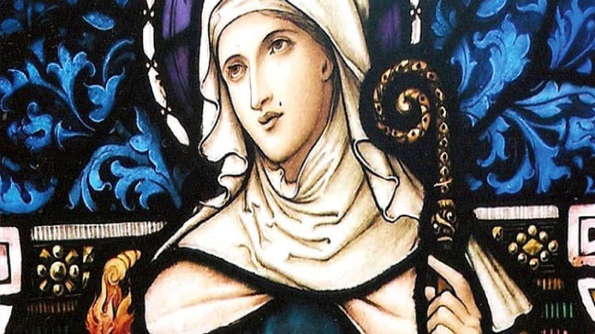Feiern Sie den St.-Brigitte-Tag in Irland am 1. Februar, an dem Brigitta, eine der verehrtesten Heiligen des Landes, geehrt wird.