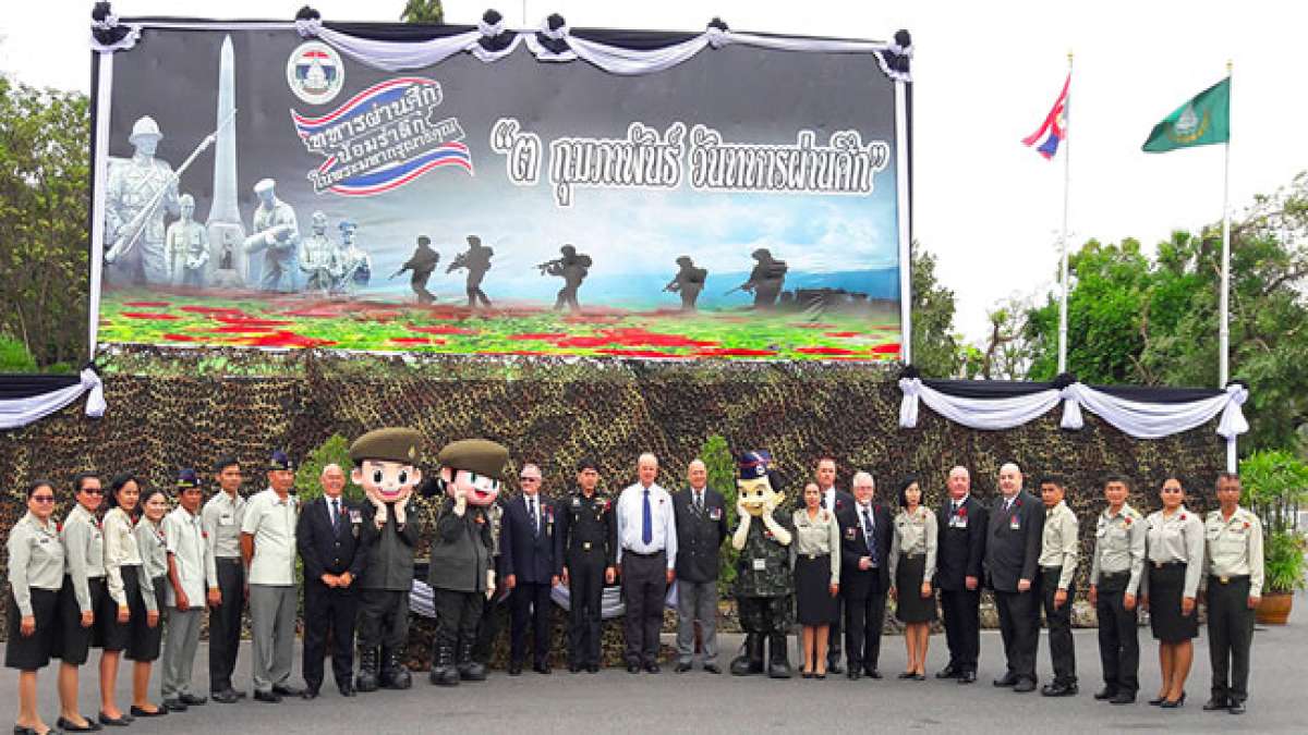 Thailand gedenkt am Veteranentag der tapferen Männer und Frauen, die für ihr Land gekämpft haben. Thailand gedenkt am Veteranentag der tapferen Männer und Frauen, die für ihr Land gekämpft haben.