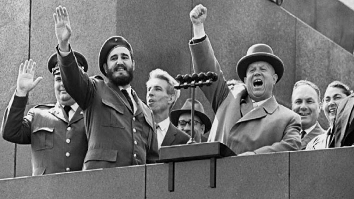 Kuba feiert Sieg über Konterrevolution mit Militärparaden und Propaganda. Kuba feiert Sieg über Konterrevolution mit Militärparaden und Propaganda.