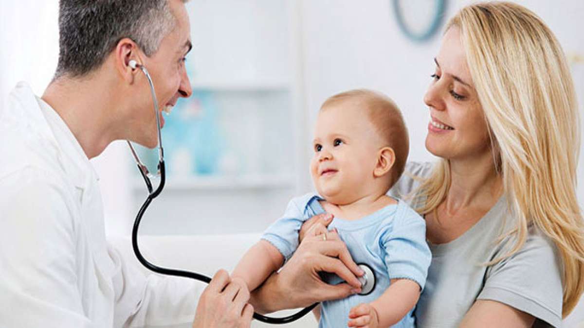 Feiern Sie den Nationalen Tag der Kindergesundheit in den USA und setzen Sie sich für das Wohlbefinden der Kinder ein.