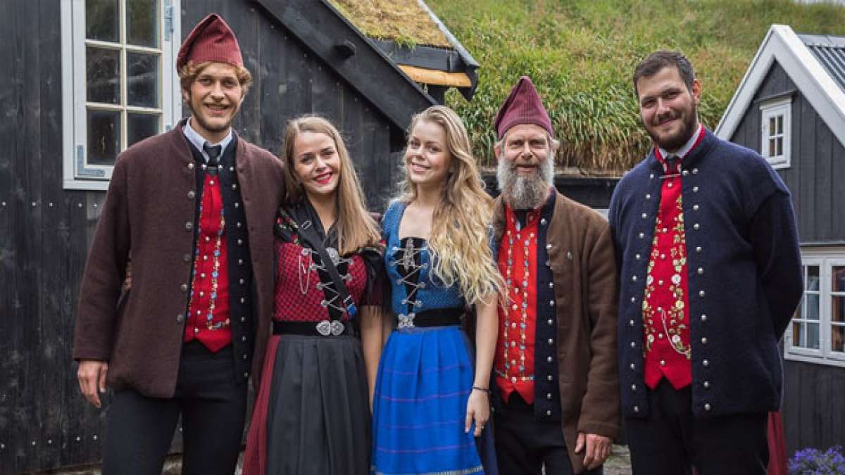 Feiern Sie den St.-Olafs-Tag auf den faszinierenden Färöer-Inseln am 29. Juli.