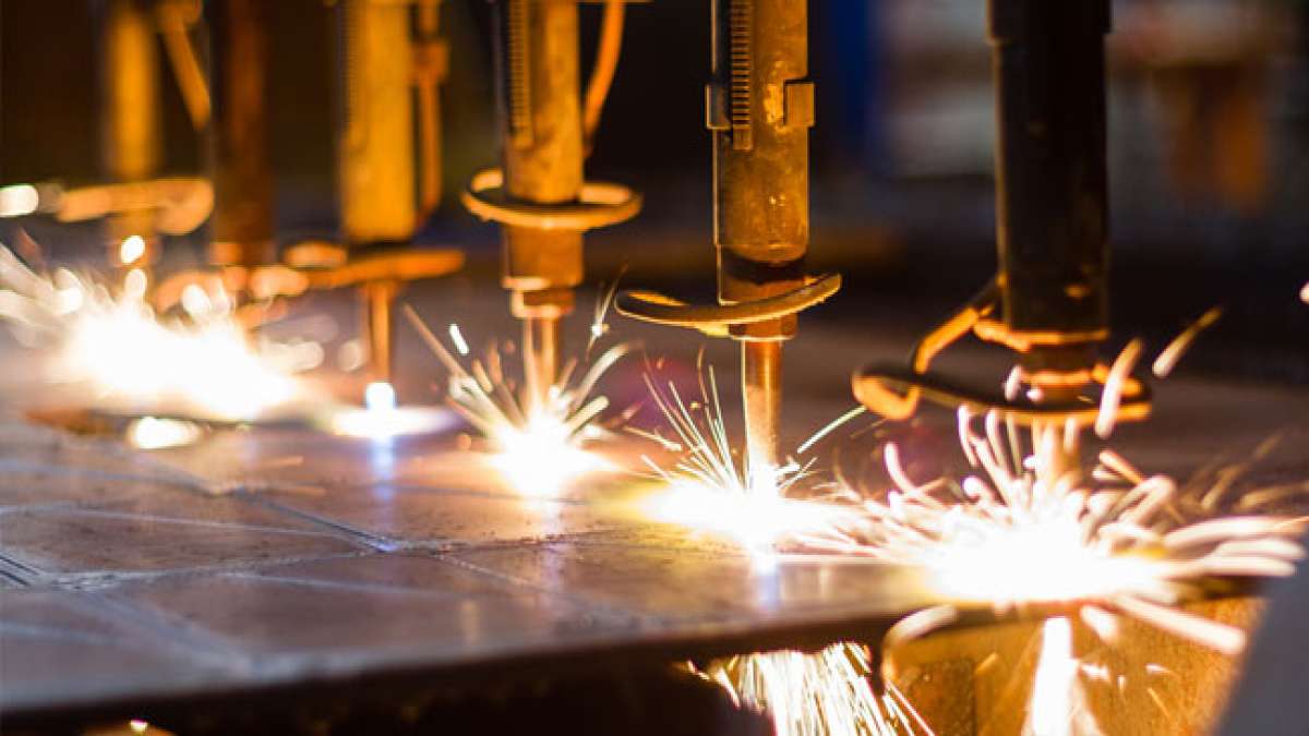 Diese Fachkräfte haben einen bedeutenden Einfluss auf den Arbeitsmarkt, da sie im Vergleich zu Abiturienten eine höhere Beschäftigungswahrscheinlichkeit haben, und sie tragen zur wirtschaftlichen und industriellen Entwicklung des Landes bei