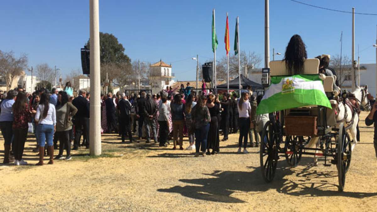 Der 28. Februar markiert die Autonomie und Vielfalt von Andalusien. Der 28. Februar markiert die Autonomie und Vielfalt von Andalusien.