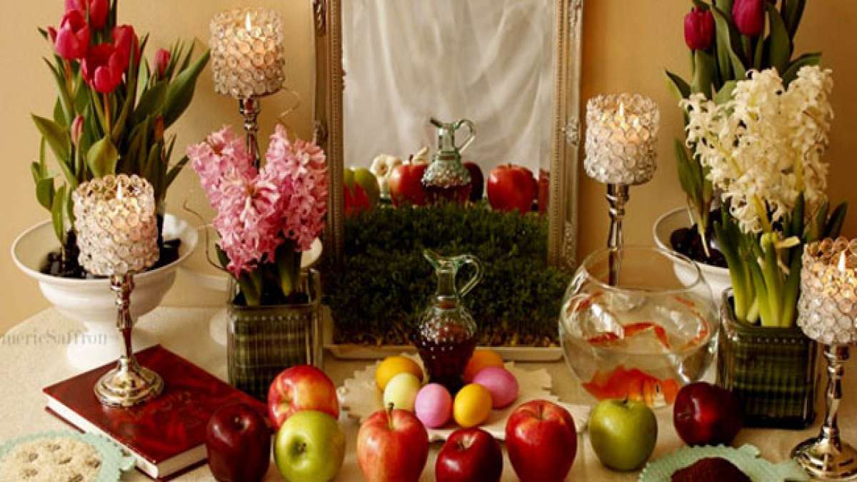 Feiern Sie das iranische Neujahr (Nowruz): Ein 3.000 Jahre altes Fest, das den Frühling und den Beginn des neuen Jahres im Iran zelebriert. Feiern Sie das iranische Neujahr (Nowruz): Ein 3.000 Jahre altes Fest, das den Frühling und den Beginn des neuen Jahres im Iran zelebriert.
