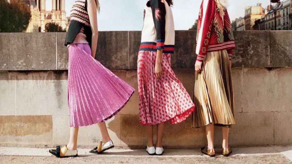 Feiern Sie den Internationalen Tag des Rocks – ein Tribut an eines der ältesten Kleidungsstücke der Menschheit.