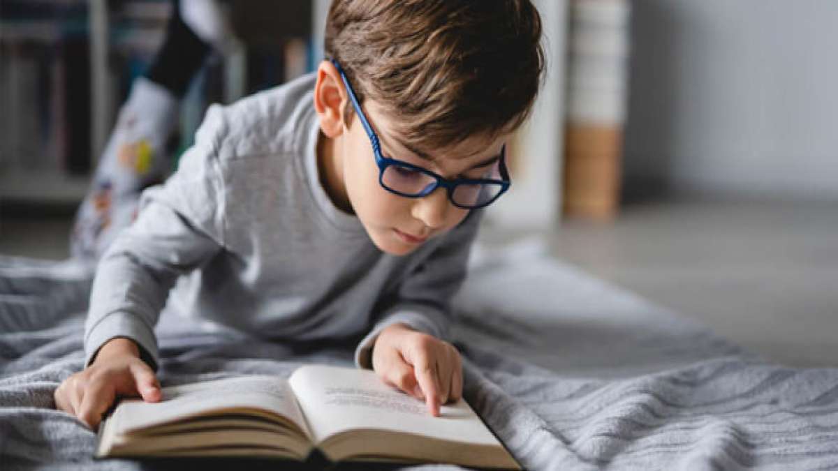 Erfahren Sie mehr über das amerikanische Bildungssystem und die über 49 Millionen Schüler, die von Vorkindergarten bis zur 12. Klasse an öffentlichen Schulen eingeschrieben sind. Erfahren Sie mehr über das amerikanische Bildungssystem und die über 49 Millionen Schüler, die von Vorkindergarten bis zur 12. Klasse an öffentlichen Schulen eingeschrieben sind.