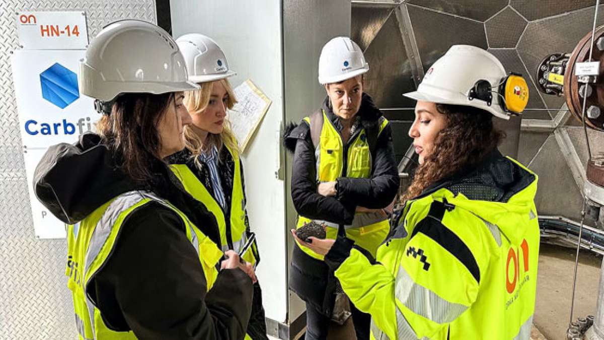 Erleben Sie die Innovationen und Zusammenarbeit der isländischen Ingenieure am Tag des Ingenieurs in Island.