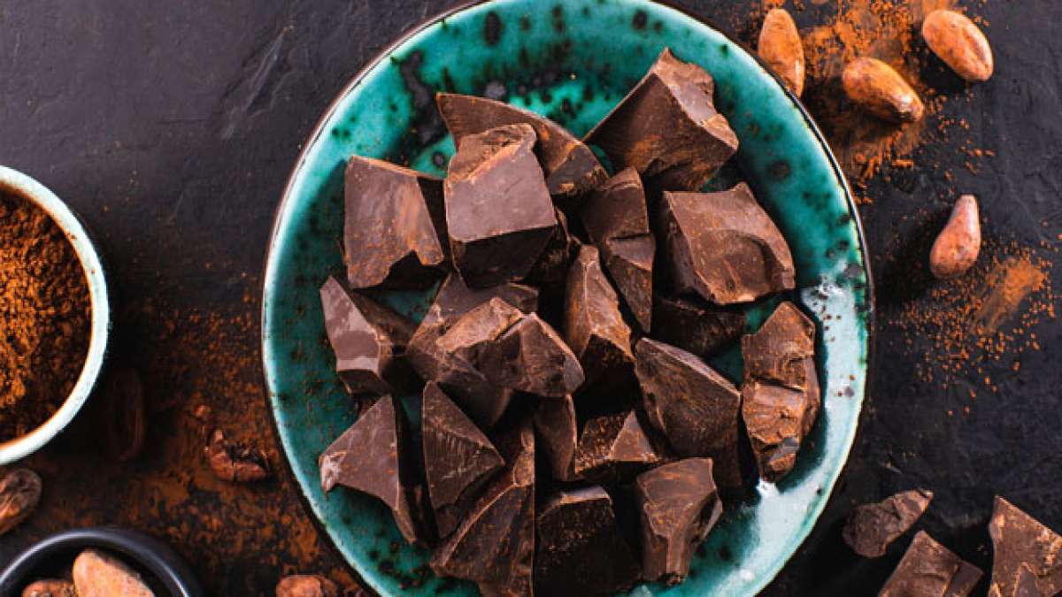 Feiern Sie den Geschmack und die Gesundheit mit dem Tag der Zartbitterschokolade.