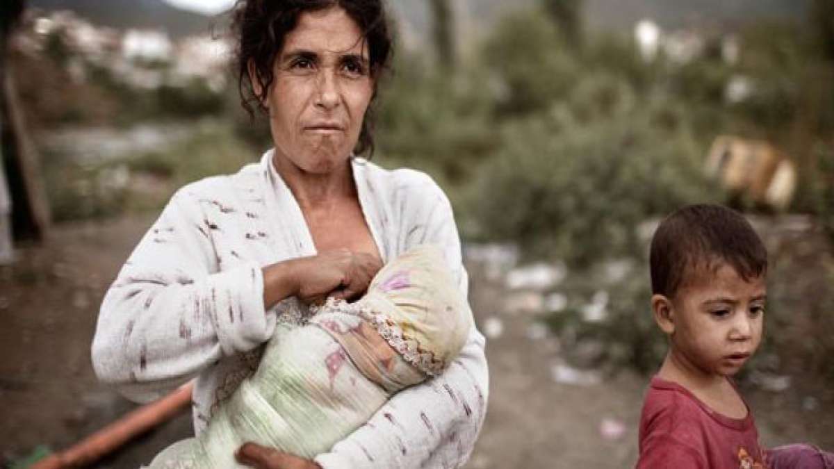 Feiere den Muttertag in Albanien und vielen anderen Ländern!