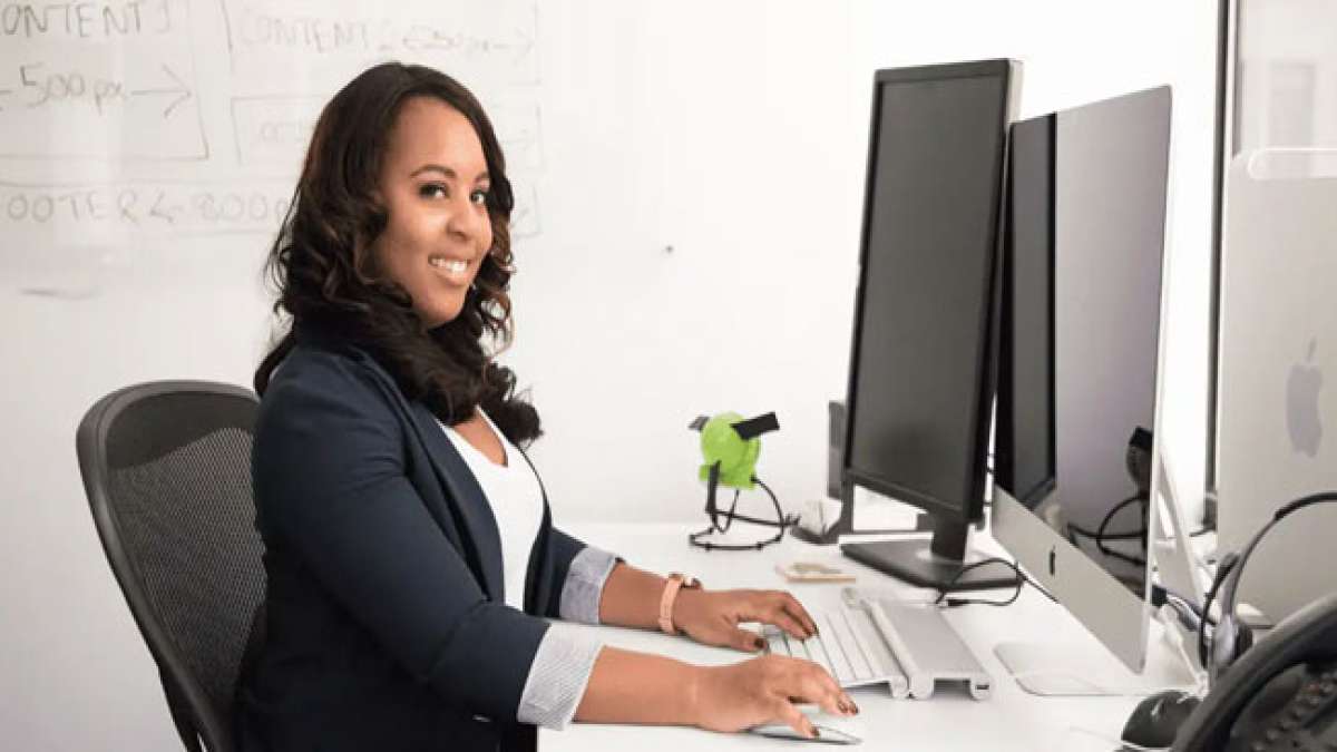 Südafrika: Tag der Sekretärin - Ein Tag, um die unverzichtbaren Büroassistenten zu feiern