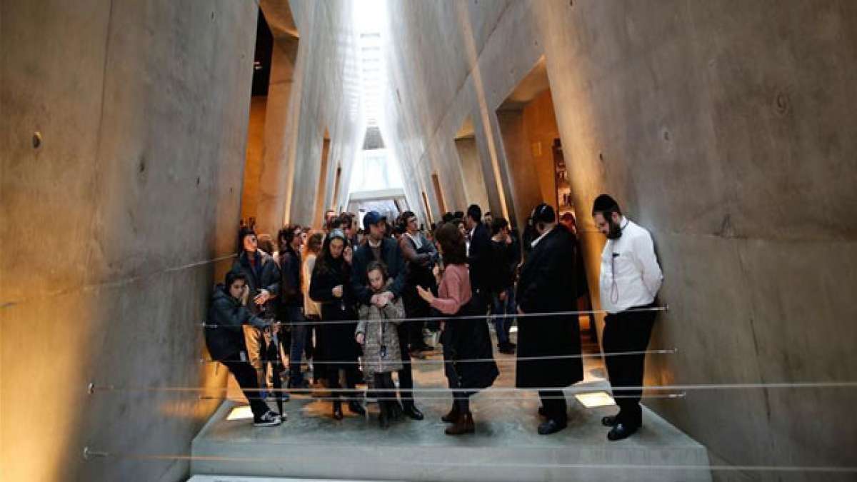 Israel: Holocaust-Gedenktag - Ein Tag des Gedenkens an die Opfer des Holocaust und der Würdigung des jüdischen Widerstands. Israel: Holocaust-Gedenktag - Ein Tag des Gedenkens an die Opfer des Holocaust und der Würdigung des jüdischen Widerstands.