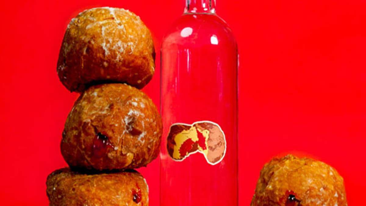 Feiere den Nationalen Tag des mit Gelee gefüllten Krapfens und den Tag des Gins in den USA!
