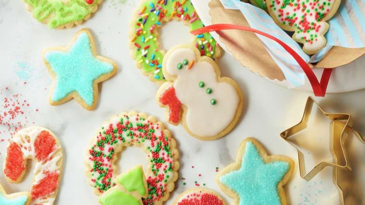 Feiern Sie den Nationalen Zuckerplätzchentag und entdecken Sie die faszinierende Geschichte dieser süßen Leckerei, die einst von deutschen Siedlern in Nazareth, Pennsylvania, perfektioniert wurde. Feiern Sie den Nationalen Zuckerplätzchentag und entdecken Sie die faszinierende Geschichte dieser süßen Leckerei, die einst von deutschen Siedlern in Nazareth, Pennsylvania, perfektioniert wurde.