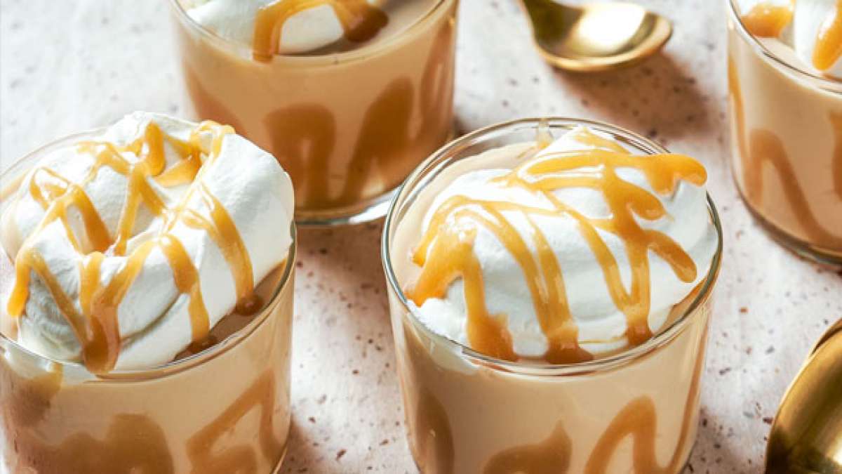 Genießen Sie den 19. September mit einem cremigen Karamellpudding! Genießen Sie den 19. September mit einem cremigen Karamellpudding!