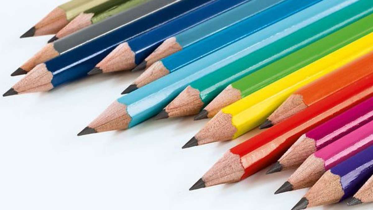 Bleistift-Tag: Feiern Sie das einfache Schreibgerät, das die Welt verändert hat. Bleistift-Tag: Feiern Sie das einfache Schreibgerät, das die Welt verändert hat.