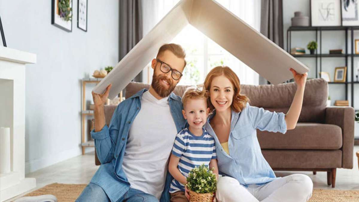 Geben Sie diesem wichtigen Anliegen eine Stimme: Der Tag des Daches über dem Kopf erinnert uns daran, wie entscheidend ein sicheres Zuhause für das Wohlbefinden ist.