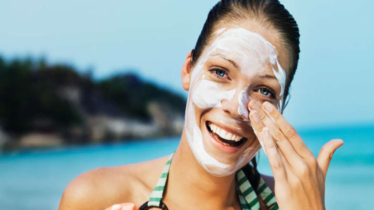 Erfahren Sie den Unterschied zwischen Sonnencreme und Sonnenblocker, um Ihre Haut optimal vor schädlichen UV-Strahlen zu schützen.