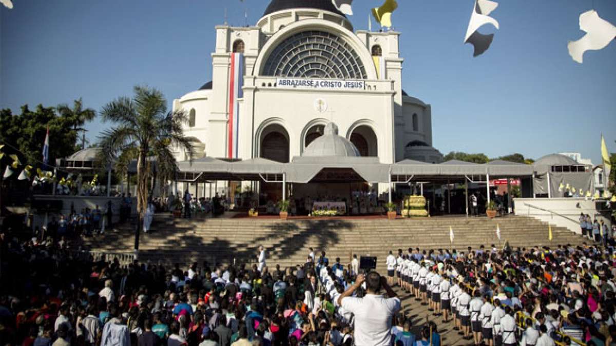 Pilgerfahrt zu Ehren der Jungfrau von Caacupé: Ein Fest des Glaubens und des Zusammenhalts