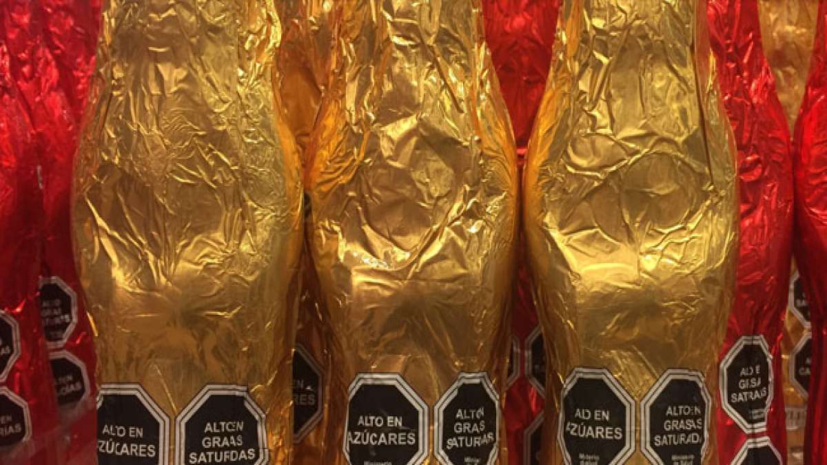 Chile feiert den Internationalen Tag der Schokolade mit einer großen Liebe zu diesem süßen Genuss. Chile feiert den Internationalen Tag der Schokolade mit einer großen Liebe zu diesem süßen Genuss.