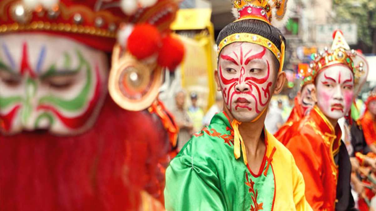 Tin Hau Festival in Hongkong: Ein Fest der Freude und des Gebets zur Ehre der Meeresgöttin.
