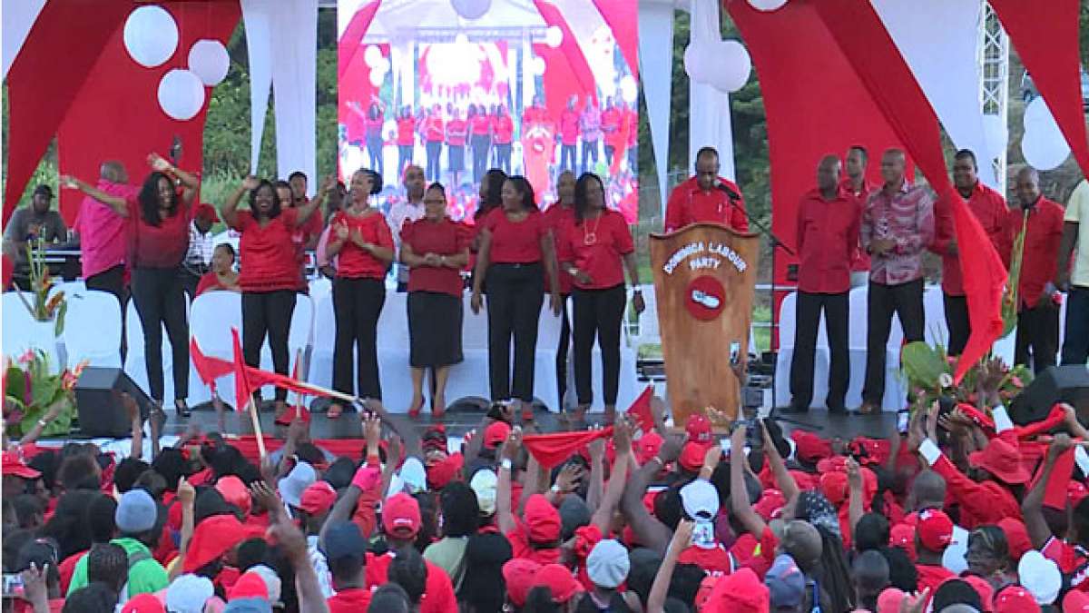 Tag der Arbeit in Dominica: Ein Tag des Gedenkens an die Leistungen der Arbeitnehmer und des Kampfes für ihre Rechte. Tag der Arbeit in Dominica: Ein Tag des Gedenkens an die Leistungen der Arbeitnehmer und des Kampfes für ihre Rechte.