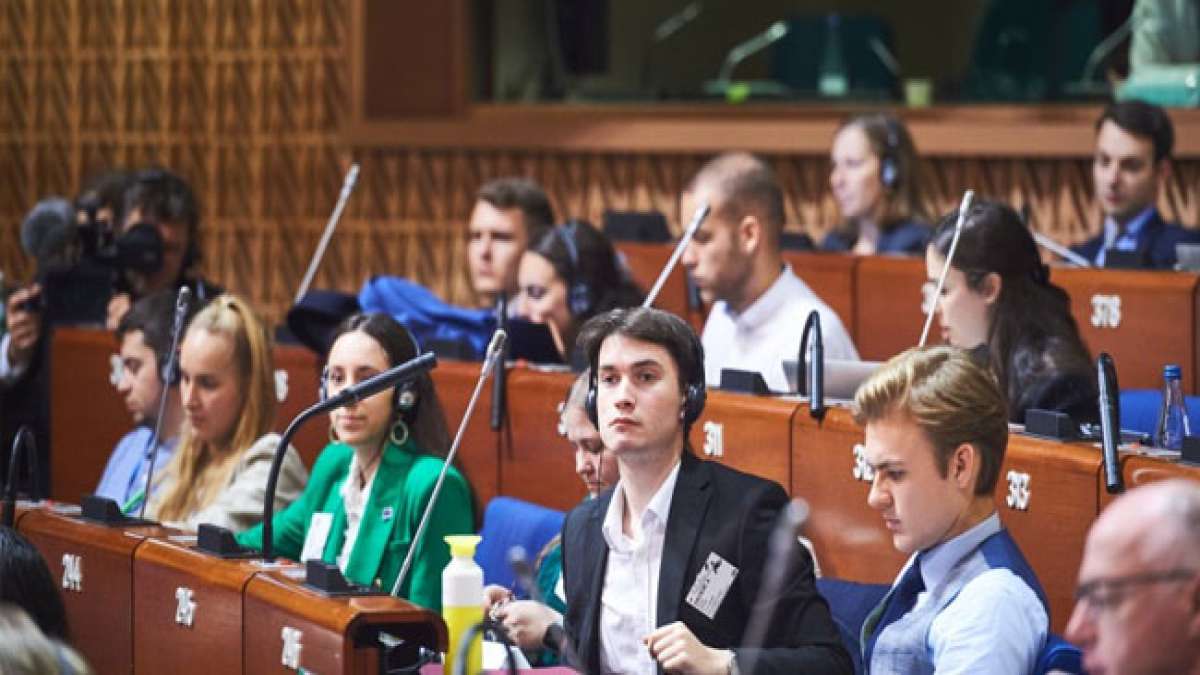 Internationaler Tag der Delegierten: Ein Tag, um sich an die Gründung der Vereinten Nationen zu erinnern und den Einsatz der Delegierten für Frieden und Sicherheit zu würdigen. Internationaler Tag der Delegierten: Ein Tag, um sich an die Gründung der Vereinten Nationen zu erinnern und den Einsatz der Delegierten für Frieden und Sicherheit zu würdigen.