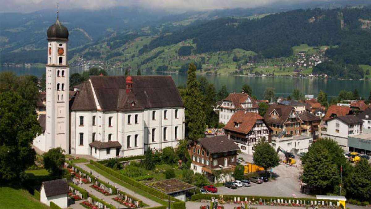 Gedenken Sie dem heiligen Nikolaus von Flüe, dem Schweizer Volksheiligen und Schutzpatron, an seinem Festtag in Obwalden, Schweiz. Gedenken Sie dem heiligen Nikolaus von Flüe, dem Schweizer Volksheiligen und Schutzpatron, an seinem Festtag in Obwalden, Schweiz.