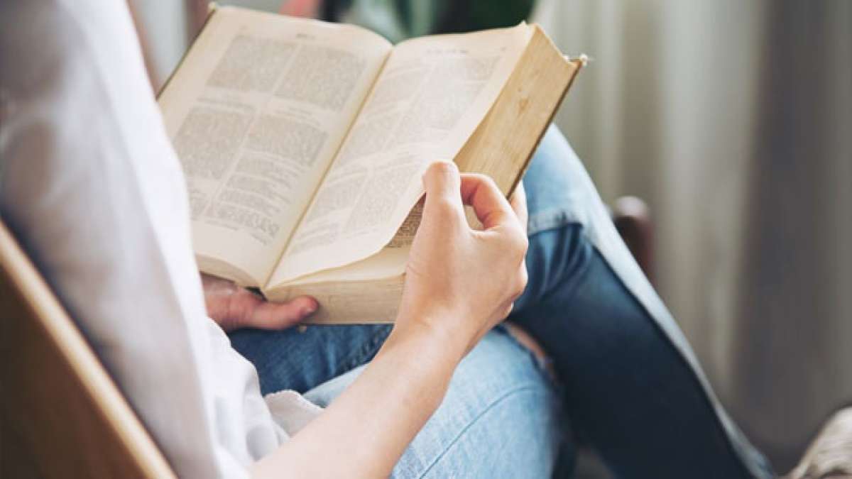 Feiern Sie den American Read Across America Day: Eine Hommage an das Lesen und die Vielfalt der Geschichten, die uns verbinden. Feiern Sie den American Read Across America Day: Eine Hommage an das Lesen und die Vielfalt der Geschichten, die uns verbinden.