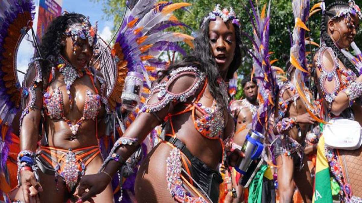 Feiern Sie mit uns am letzten Sonntag im August! Feiern Sie mit uns am letzten Sonntag im August!