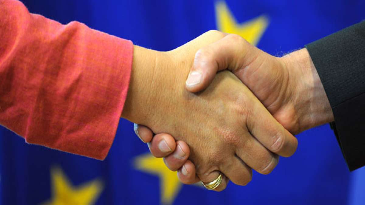 Der Europäische Tag der Zusammenarbeit: Ein Tag der Hoffnung und des Wandels. Der Europäische Tag der Zusammenarbeit: Ein Tag der Hoffnung und des Wandels.