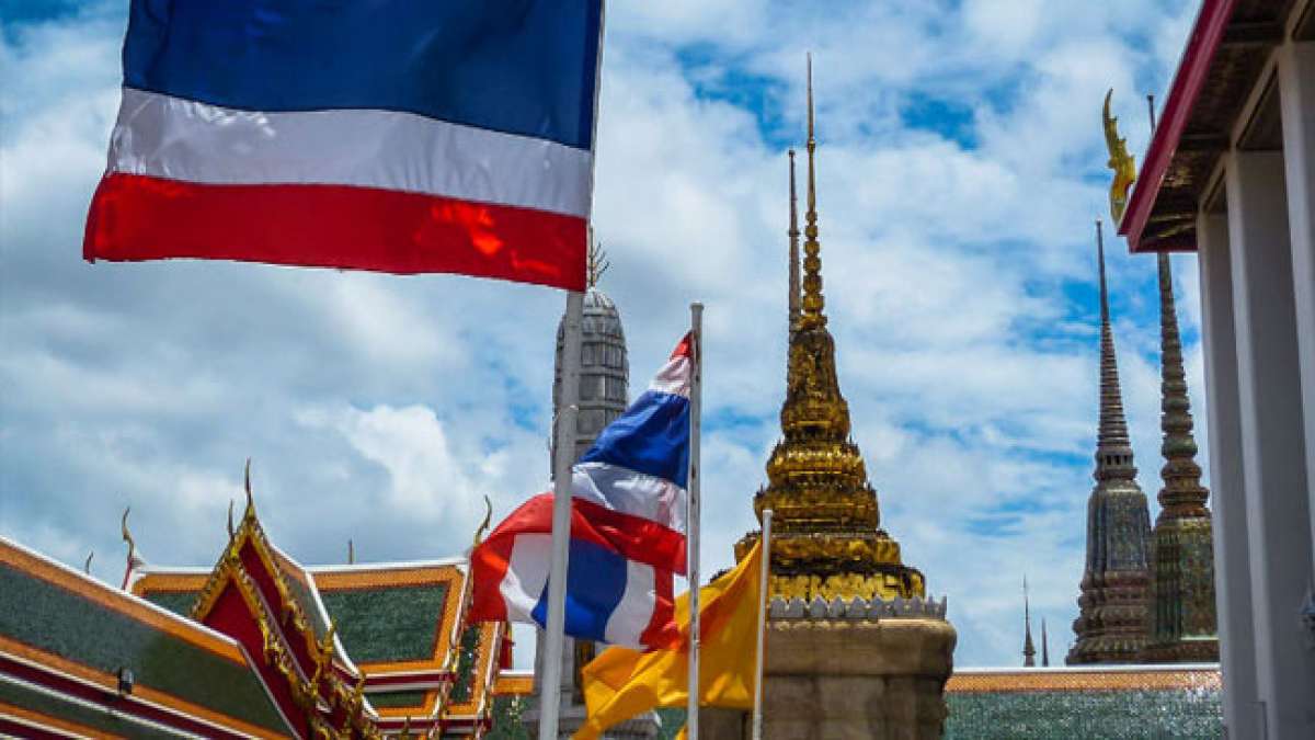 20. September: Tag der thailändischen Nationalflagge: Ein Tag der Erinnerung und des Respekts.