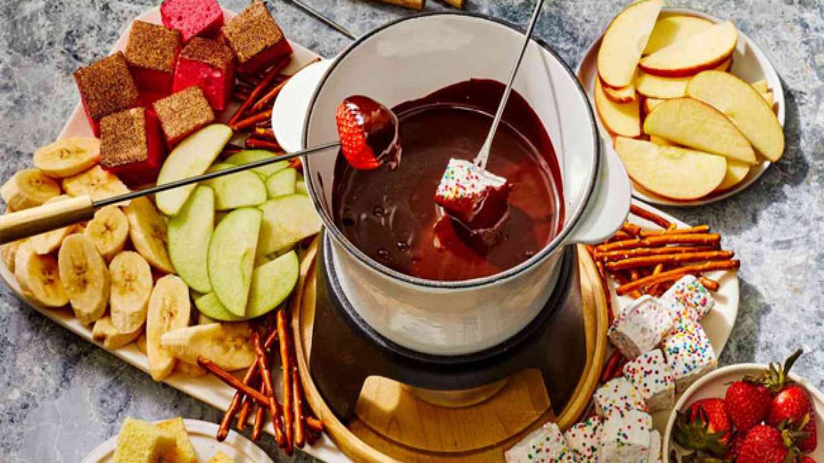 Genießen Sie den süßen Zauber am Schokoladenfondue-Tag in den USA.