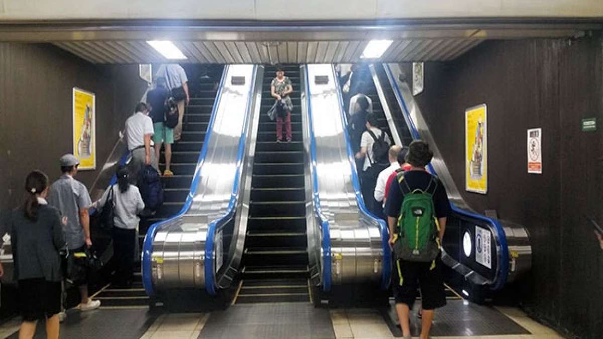 Entdecken Sie die faszinierende Welt der Rolltreppen am Tag der Rolltreppen in Japan.