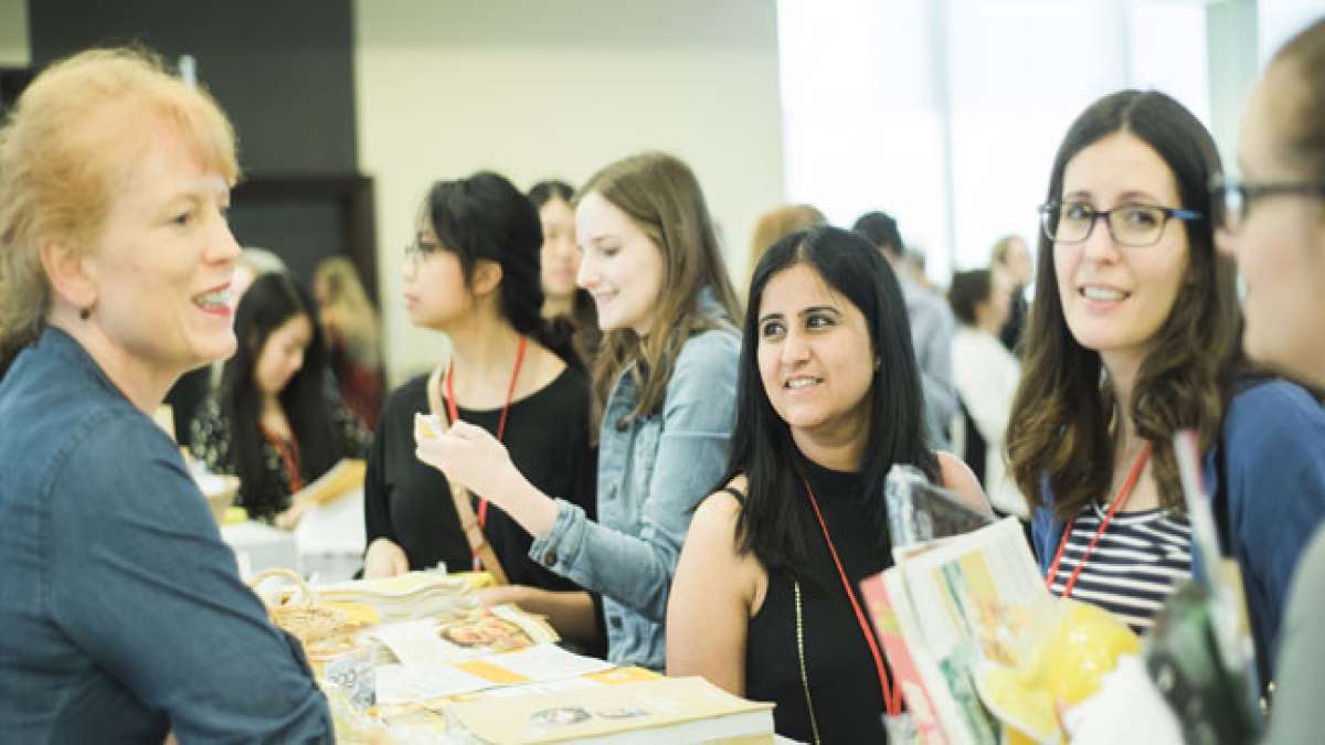 Feiern Sie den Tag des Ernährungsberaters in Kanada am dritten Mittwoch im März und würdigen Sie die entscheidende Rolle dieser Fachleute bei der Förderung gesunder Lebensweisen und der Verbreitung von Ernährungswissen für alle. Feiern Sie den Tag des Ernährungsberaters in Kanada am dritten Mittwoch im März und würdigen Sie die entscheidende Rolle dieser Fachleute bei der Förderung gesunder Lebensweisen und der Verbreitung von Ernährungswissen für alle.