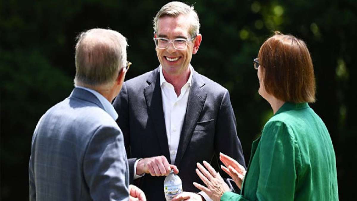 Tag der Arbeit in Australien: Ein Tag der Freizeit, um die Sonne zu genießen und die australische Kultur zu erleben. Tag der Arbeit in Australien: Ein Tag der Freizeit, um die Sonne zu genießen und die australische Kultur zu erleben.
