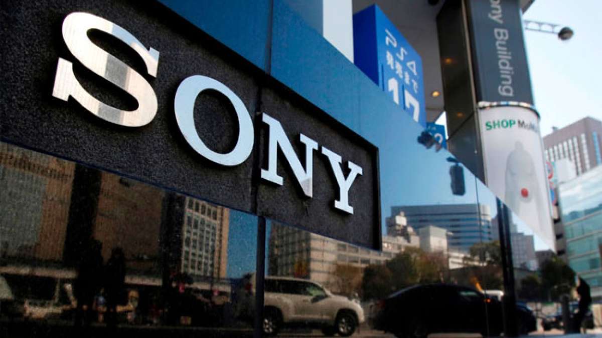Entdecken Sie die faszinierende Geschichte von Sony, von seinen bescheidenen Anfängen als Elektronikgeschäft in Tokio bis zu seiner heutigen Position als globaler Gigant in der Unterhaltungselektronik und Videospielbranche.